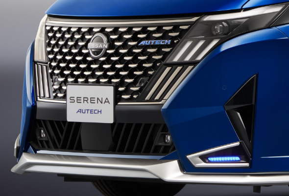  日産セレナの外観