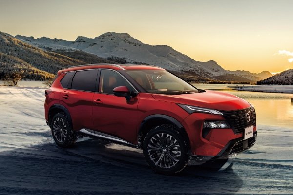 X-TRAIL 日産エクストレイルの外観