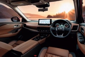 X-TRAIL 日産エクストレイルの外観