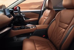 X-TRAIL 日産エクストレイルの外観