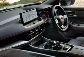 X-TRAIL 日産エクストレイルの外観