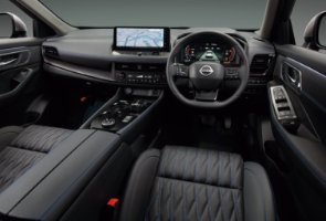 X-TRAIL 日産エクストレイルの外観