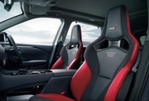 X-TRAIL 日産エクストレイルの外観